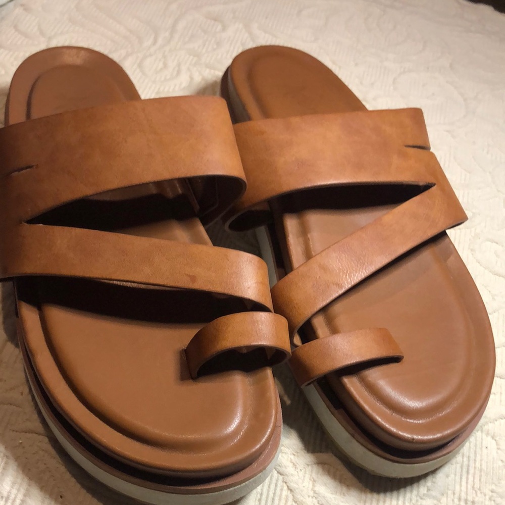 Women’s comfort fall Brown Strappy Avanti fall Slide Sandals